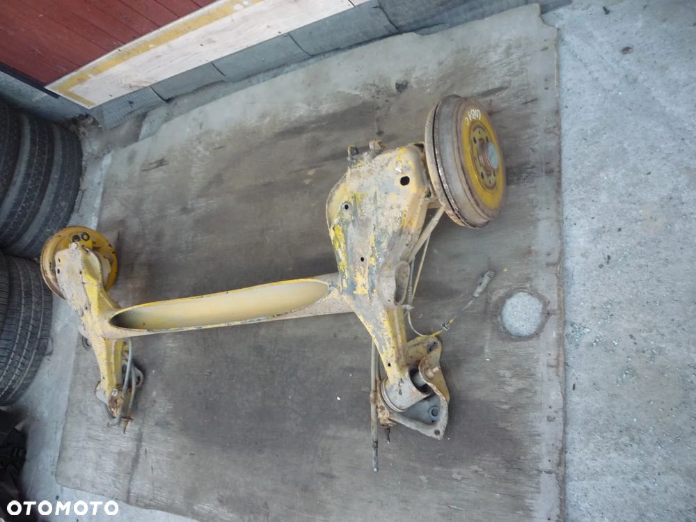 OPEL CORSA E 5D BELKA TYLNA - 6