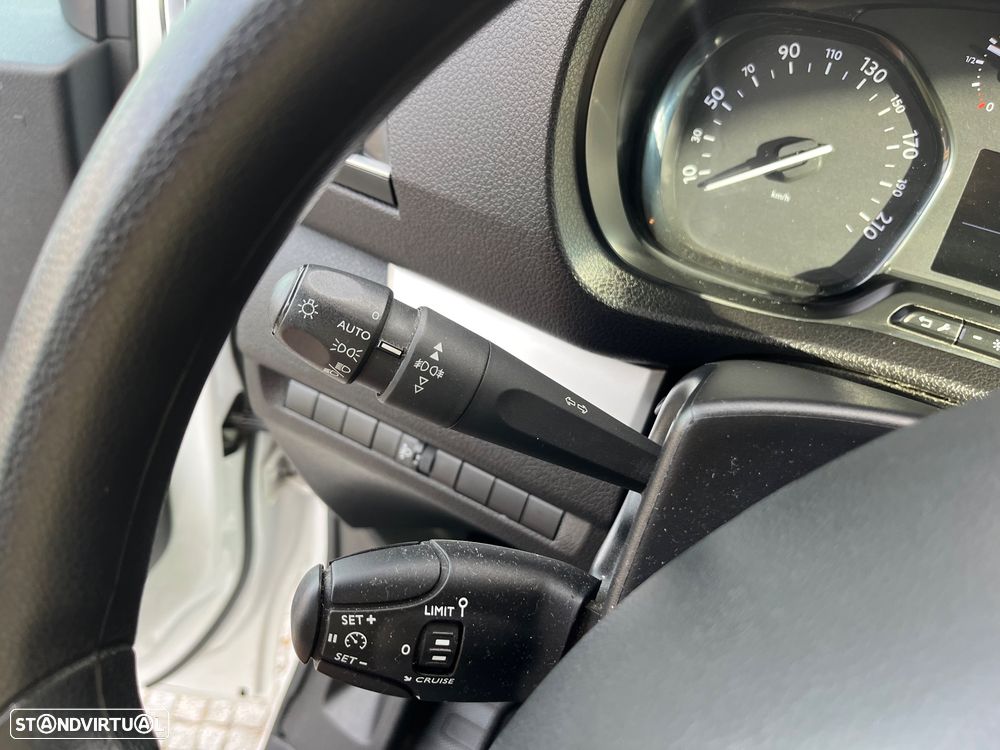 Citroën Spacetourer 1.5 BlueHDi M Feel - 30