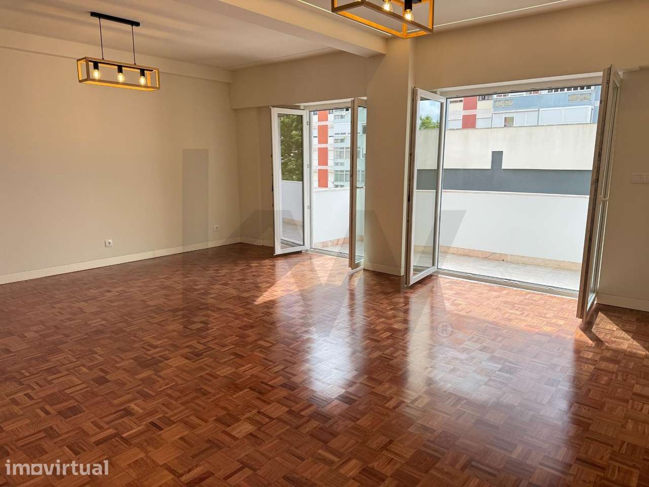 T3 totalmente renovado com garagem e arrecadação em São Domingos de Be - Grande imagem: 4/39