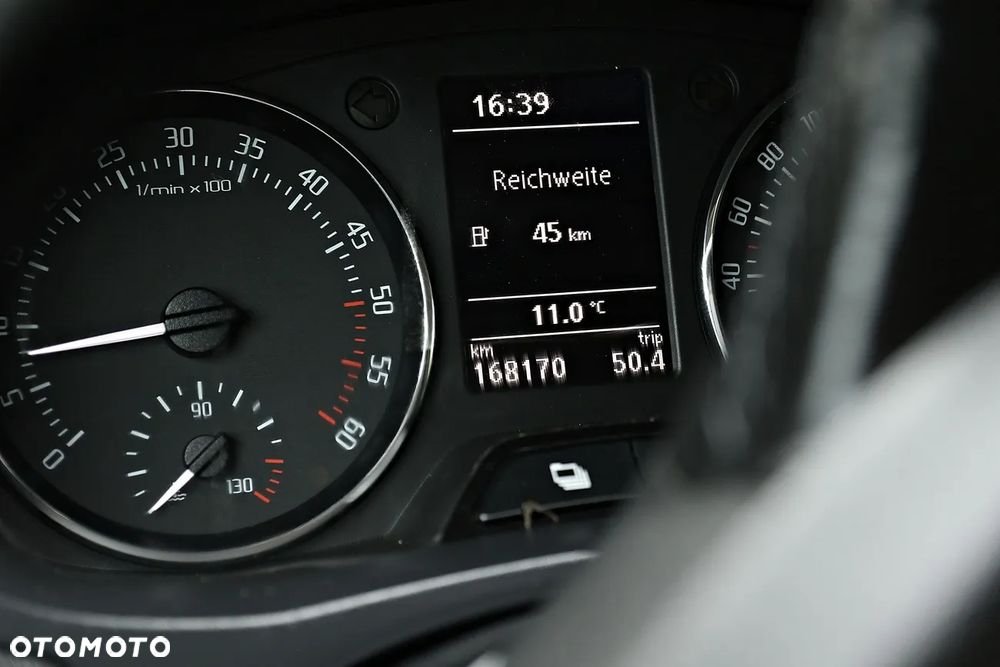 Skoda Roomster 1.6 TDI DPF Comfort PLUS EDITION - 39