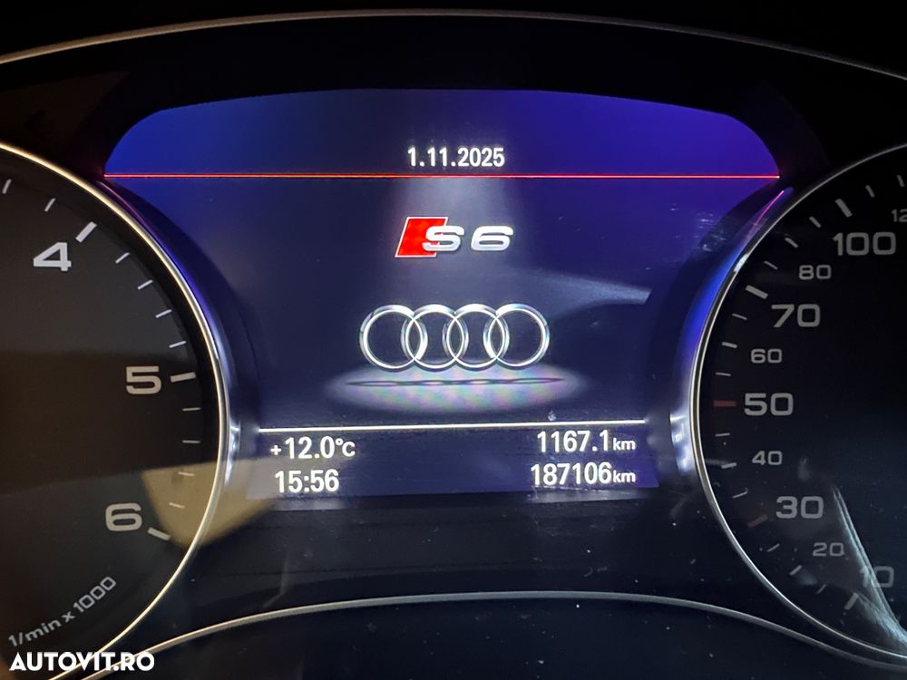 Audi A6 Avant 3.0 TDI quattro S tronic - 25