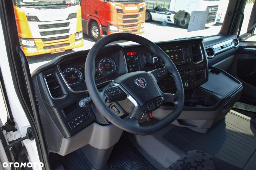 Scania R500 / EURO 6 / FULL AIRMATIC / 6 PODUSZEK / HYDRAULIKA / RETARDER / ACC / KLIMA / LEDY / ALUFELGI / FULL SPOILERY / SERWISOWANA / SPROWADZONA - 25