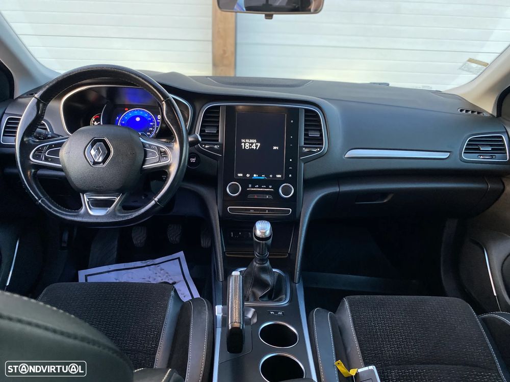 Renault Mégane Sport Tourer 1.5 dCi Dynamique S SS - 17