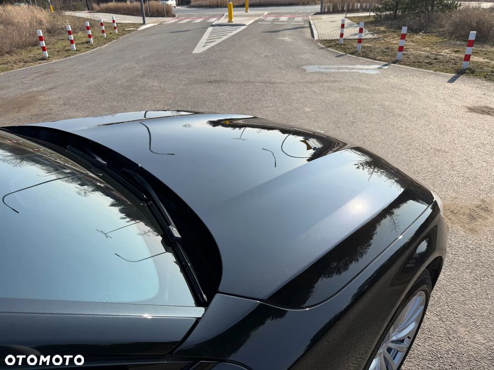 BMW Seria 7 740e iPerformance - 11