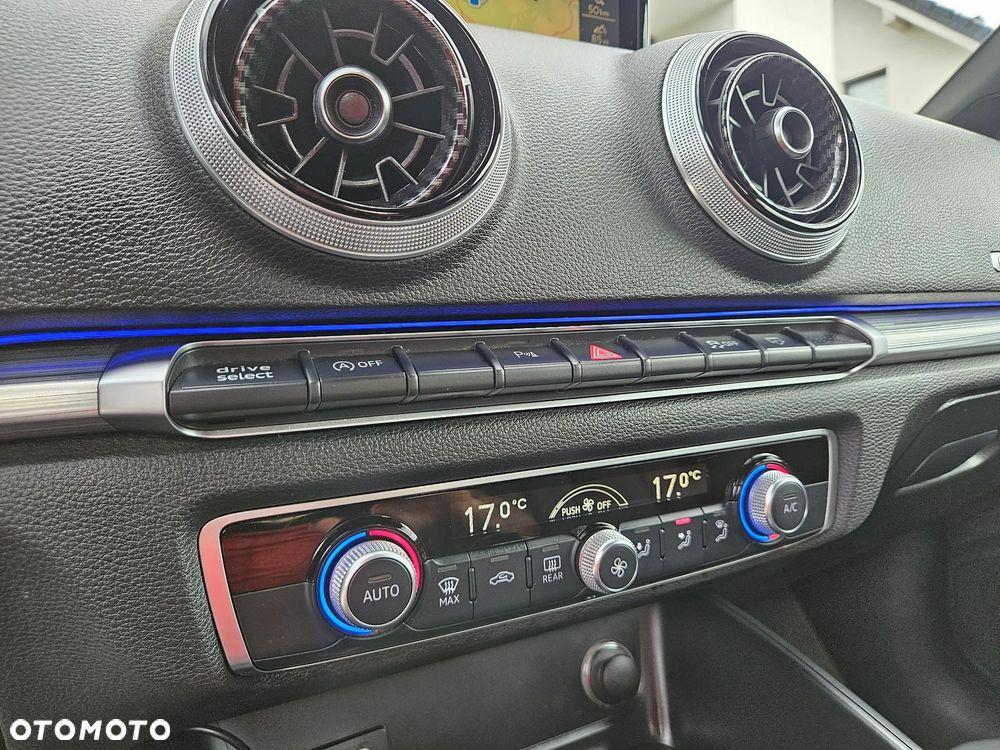 Audi A3 Sportback 30 TFSI S tronic sport - 34