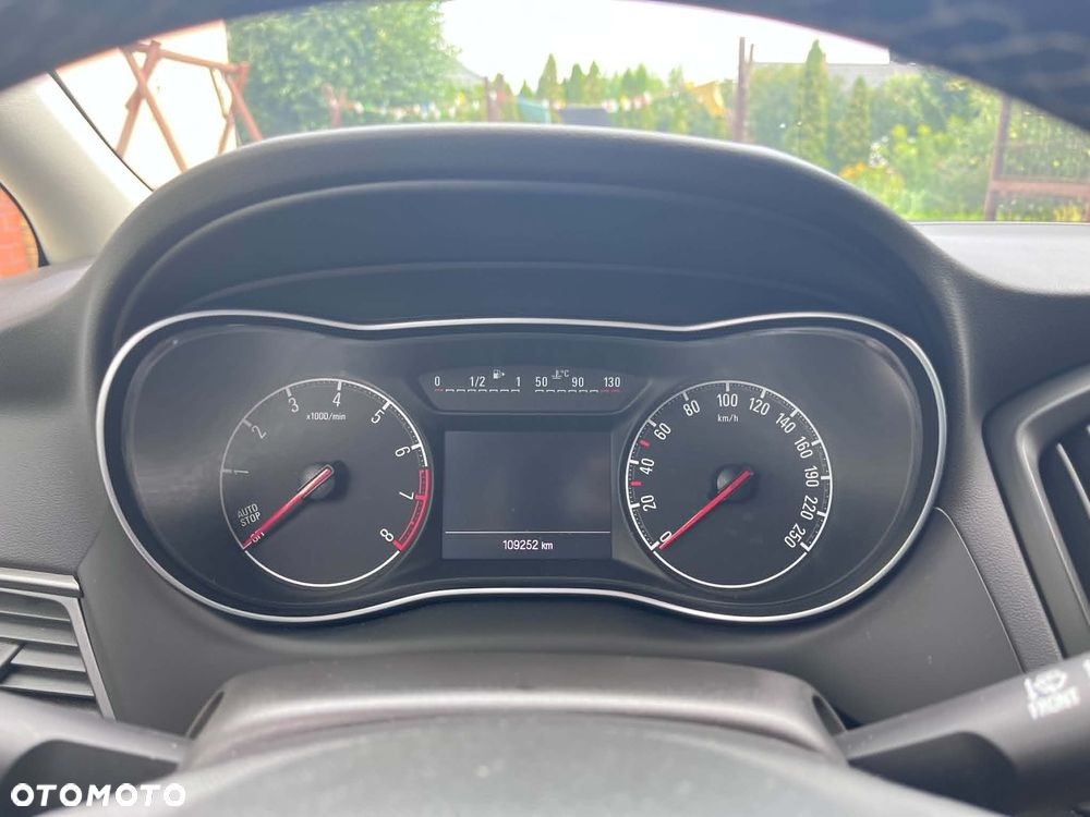 Opel Zafira 1.6 T Elite - 10