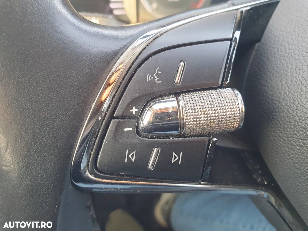 Skoda Octavia 2.0 TDI Ambition - 34