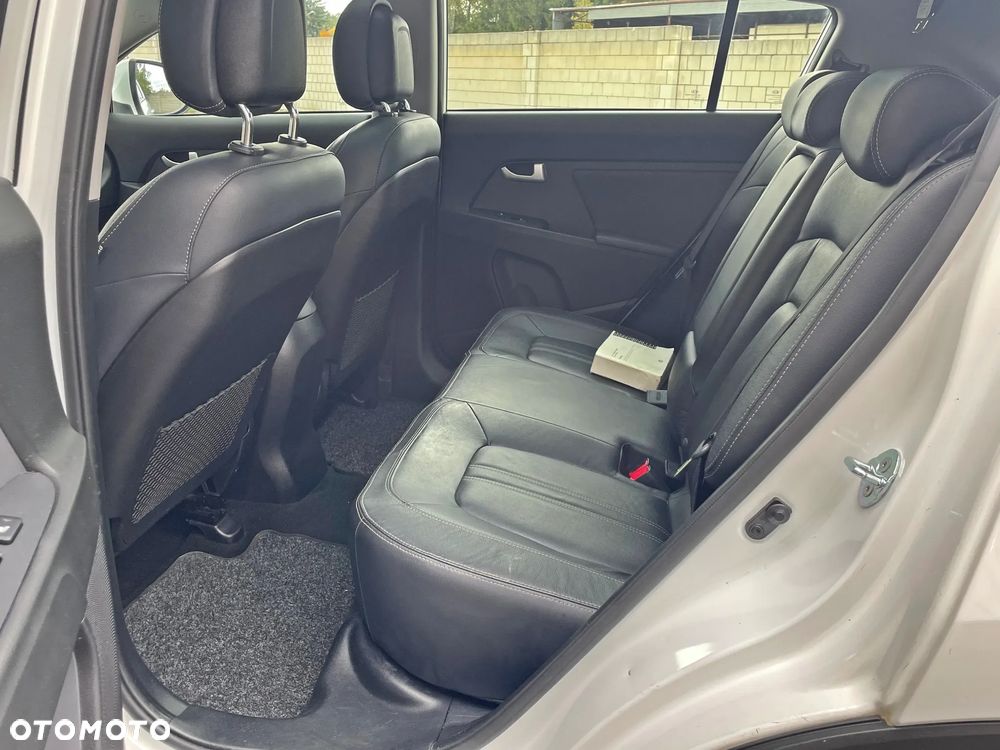 Kia Sportage 1.7 CRDI 2WD ISG Dream-Team Edition - 7