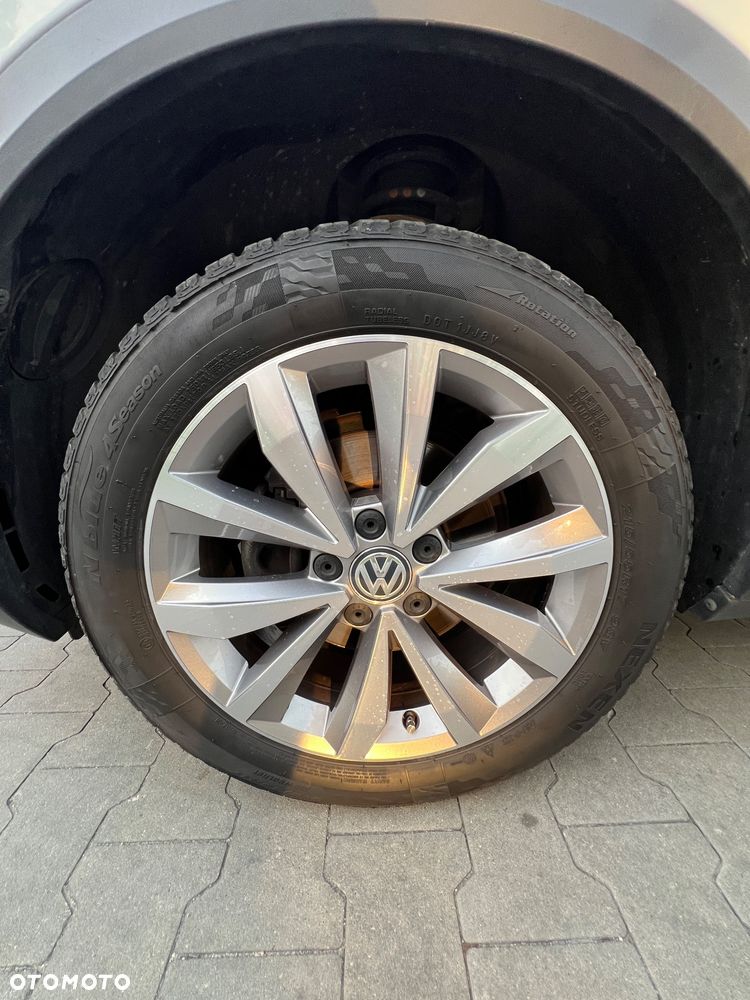 Volkswagen T-Roc 1.6 TDI SCR Style - 27