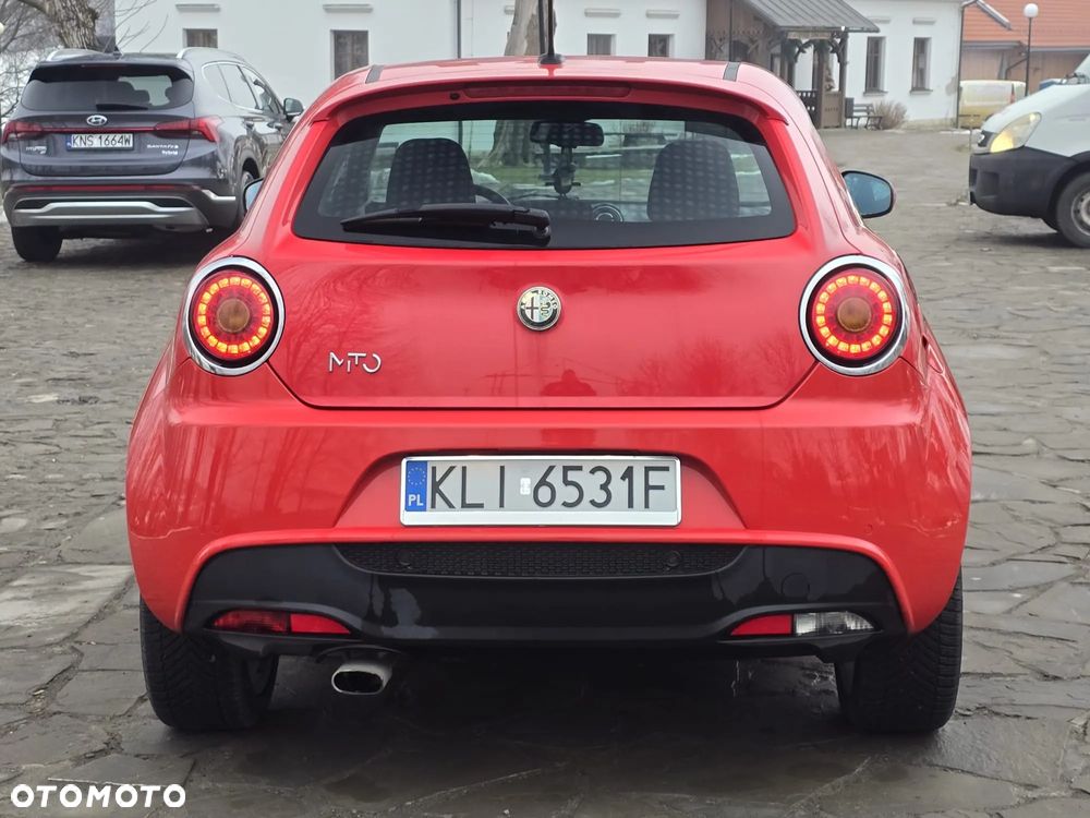 Alfa Romeo Mito 1.4 16V - 11