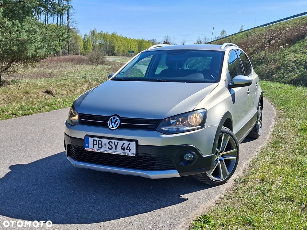 Volkswagen Polo Cross - 12