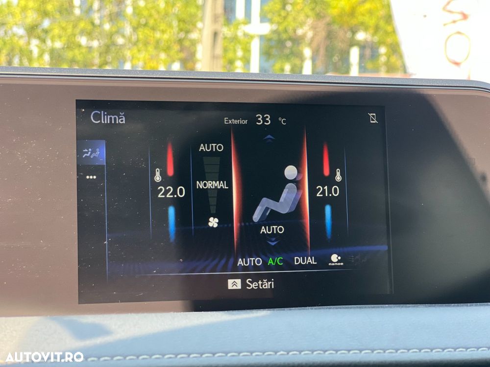 Lexus UX 250h 2.0L HEV 20H- (178 HP) 4X4 CVT Business - 25