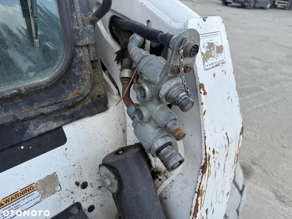 Bobcat S300 / 3801 kg / 2008r / - 11