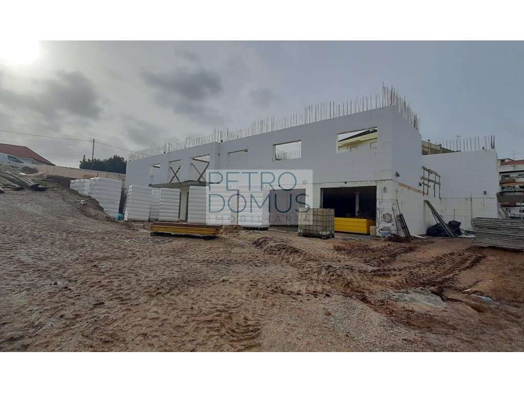 T1 NOVO CONDOMINIO PRIVADO| PISCINA AQUECIDA| CAMPO JOGOS - Grande imagem: 3/8