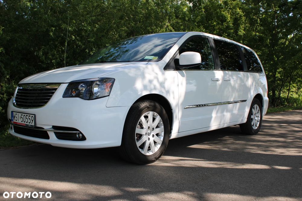 Chrysler Town & Country 3.6 Touring - 2