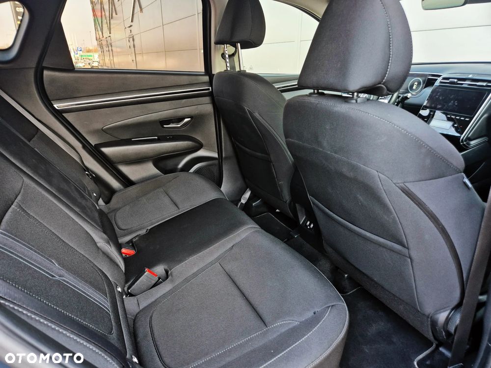 Hyundai Tucson 1.6 CRDi 48V-Hybrid 2WD DCT Select - 25