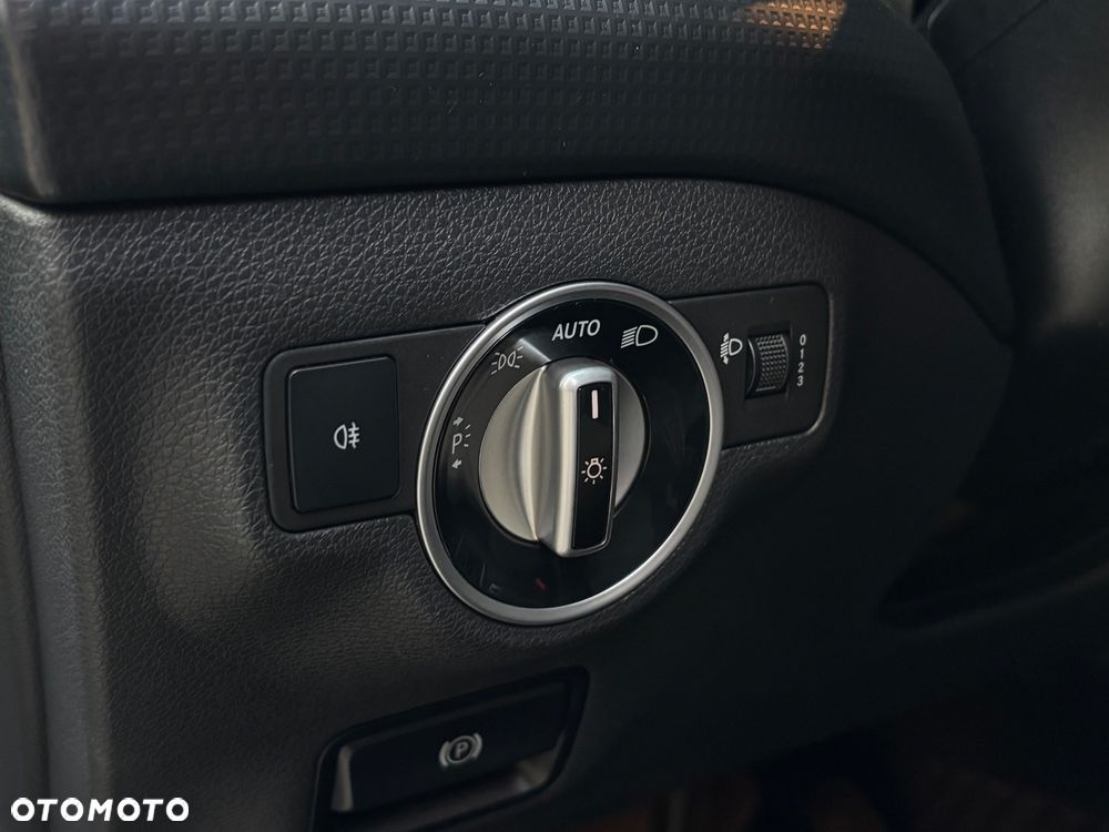 Mercedes-Benz Klasa A 180 CDI (BlueEFFICIENCY) Style - 22