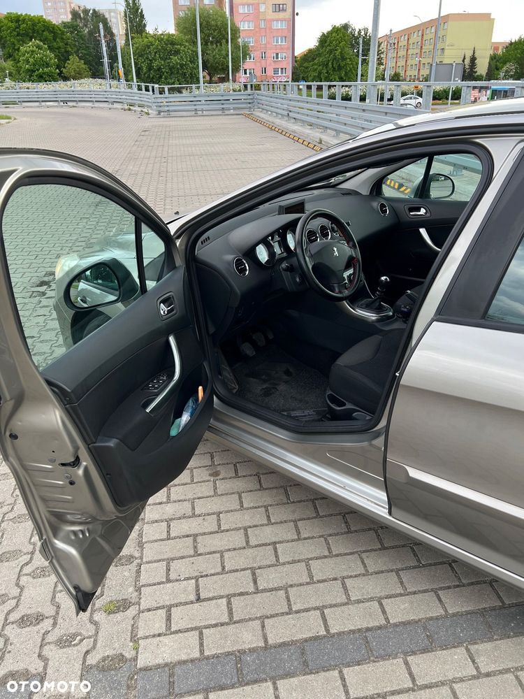 Peugeot 308 - 4
