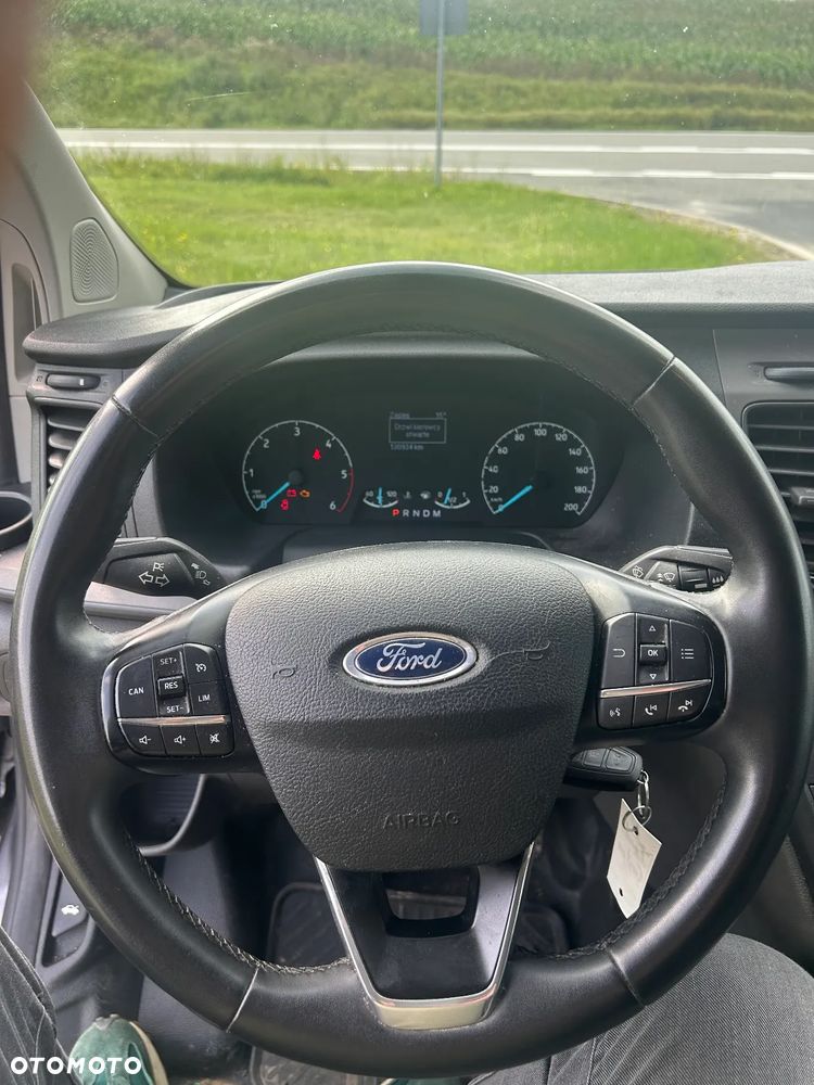 Ford TRANSIT CUSTOM - 10