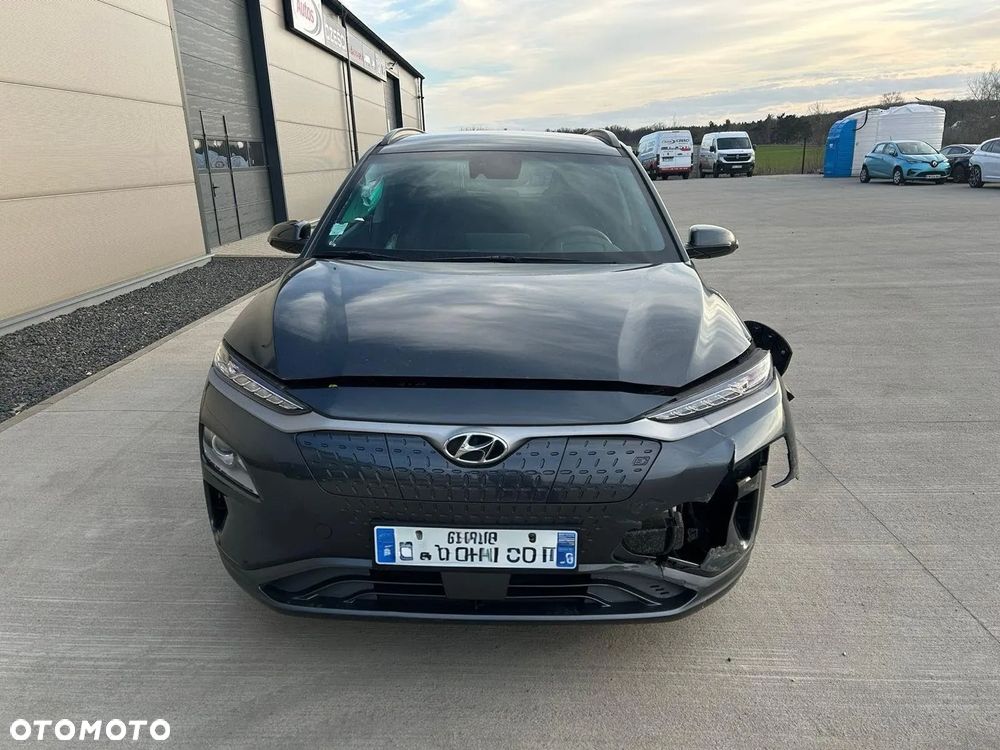Hyundai Kona - 4