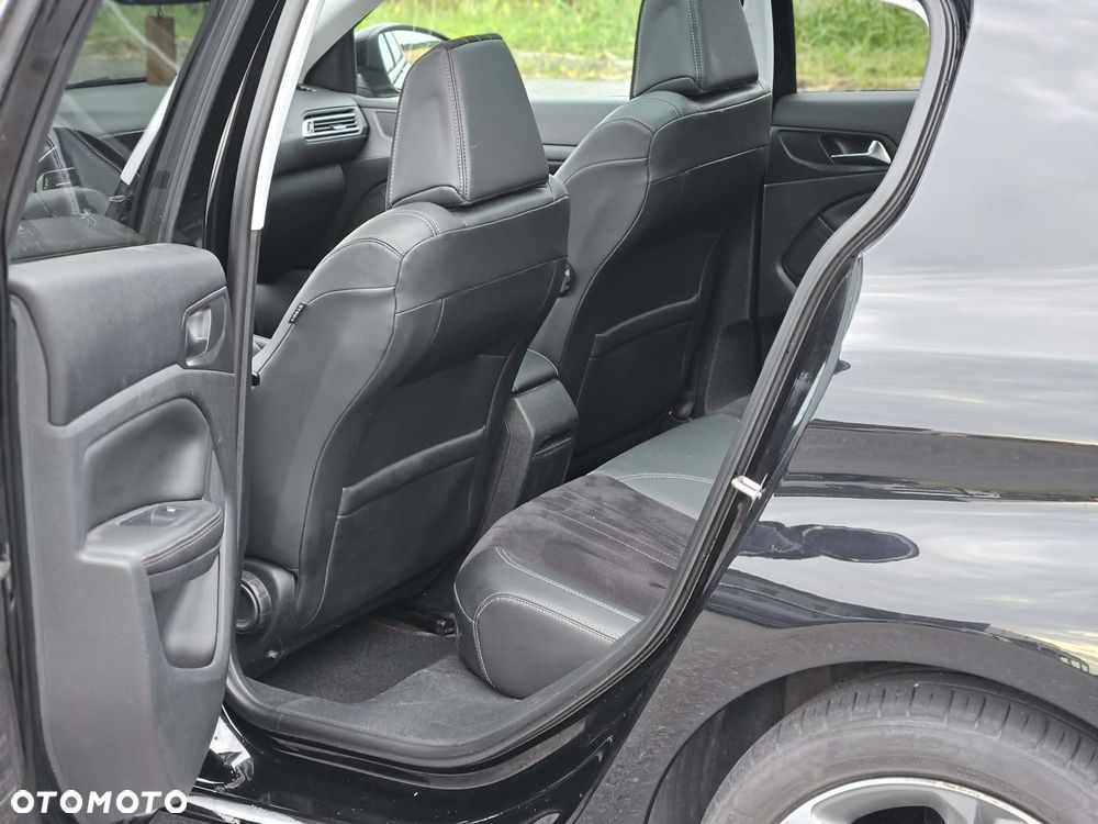 Peugeot 308 1.6 e-HDi Allure S&S - 12