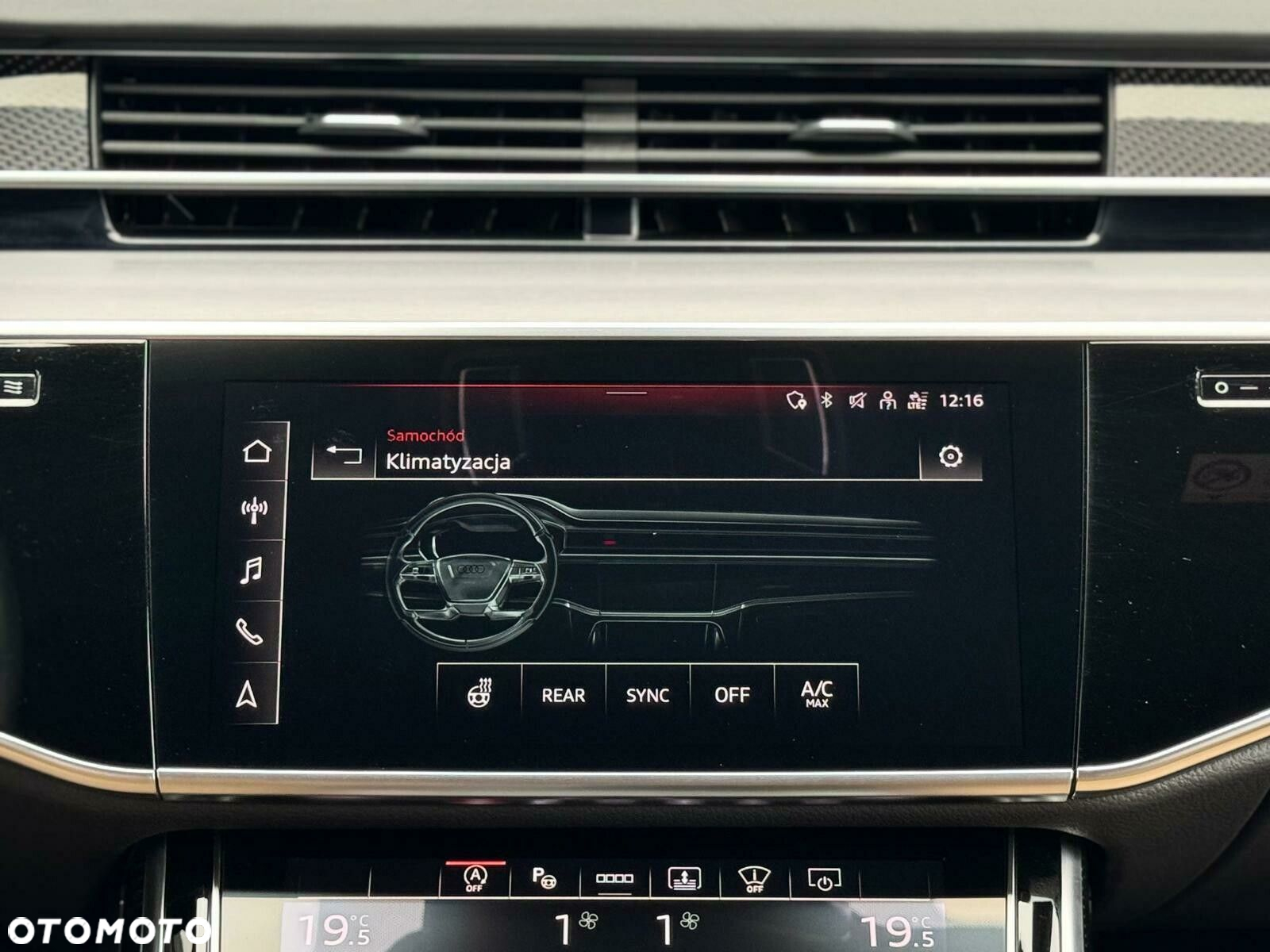 Audi S8 - 33