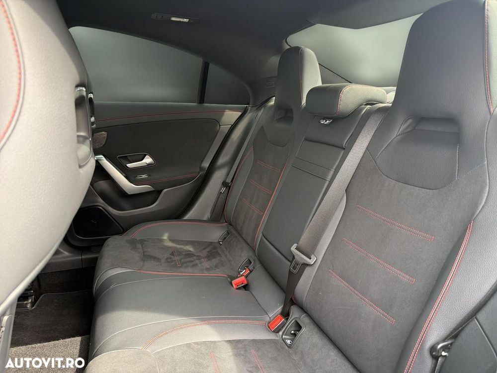 Mercedes-Benz CLA 250 e Coupe - 13