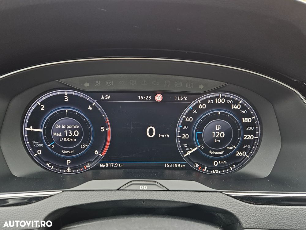 Volkswagen Passat Variant 2.0 TDI DSG R Executive - 10