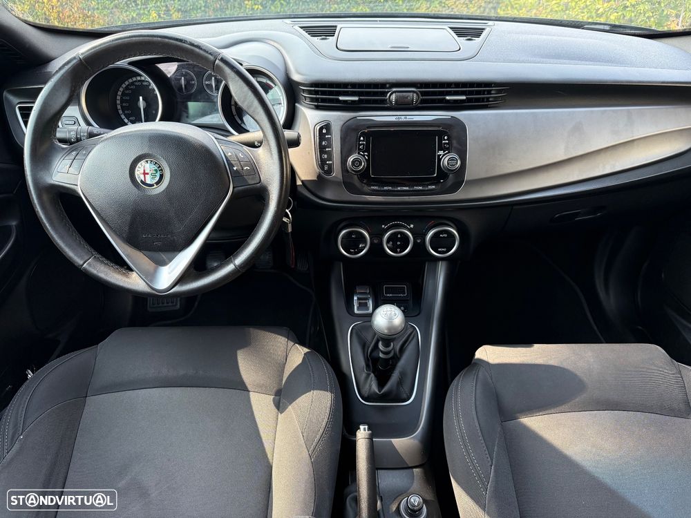 Alfa Romeo Giulietta 1.6 JTDM Sport - 6