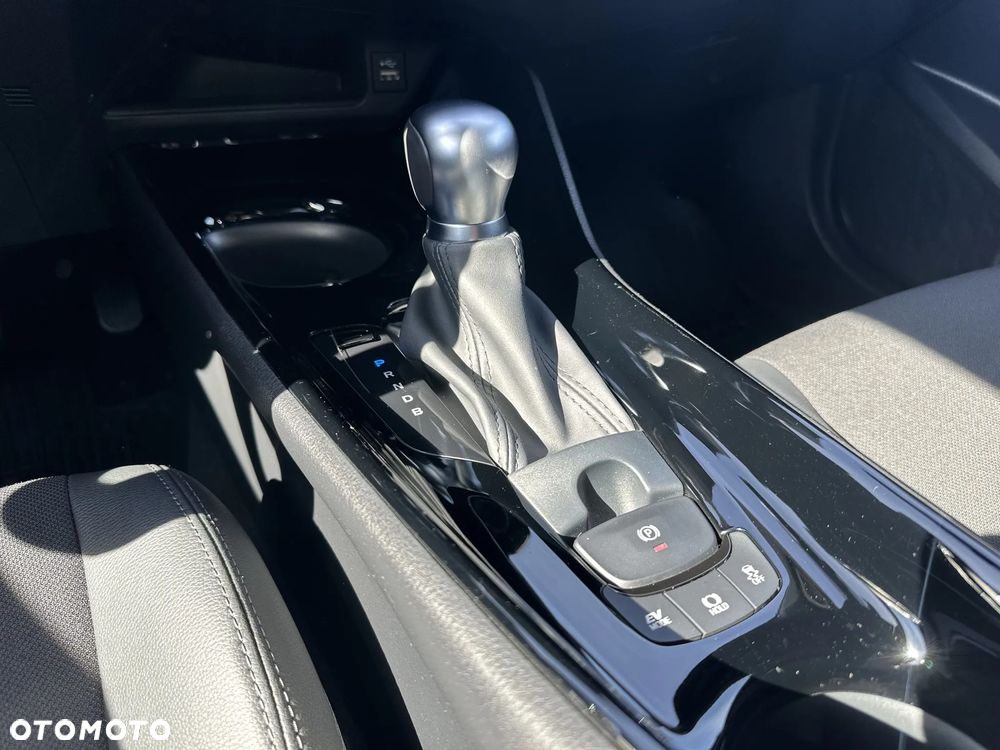 Toyota C-HR - 18