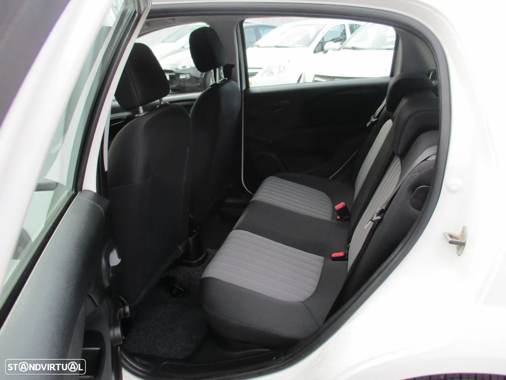 Fiat Punto 1.3 M-Jet Easy S&S - 22