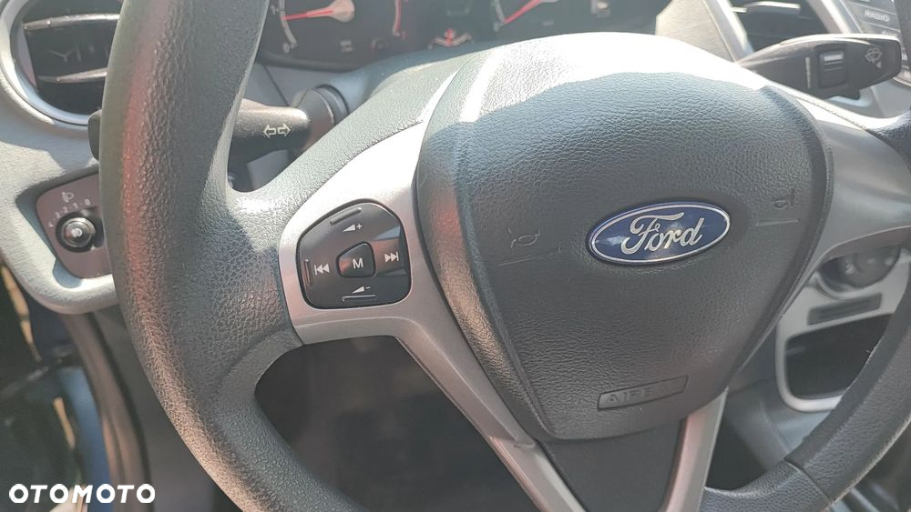 Ford Fiesta 1.25 Gold X - 29