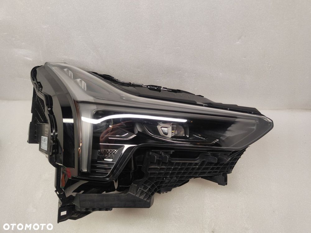 volvo polestar 3 iii full led lampa prawy przód 32392261 - 2