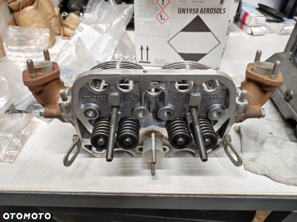 Głowica Fiat 126P 600cm FABRYCZNIE NOWA