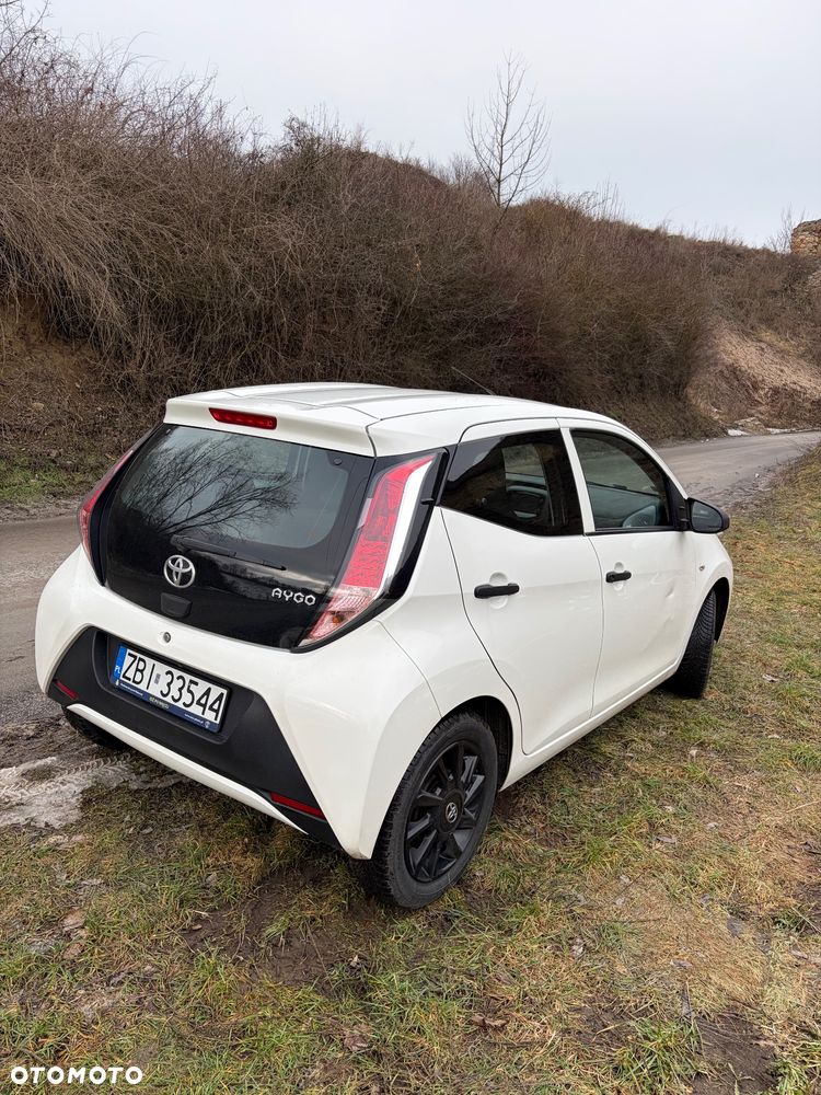 Toyota Aygo - 15
