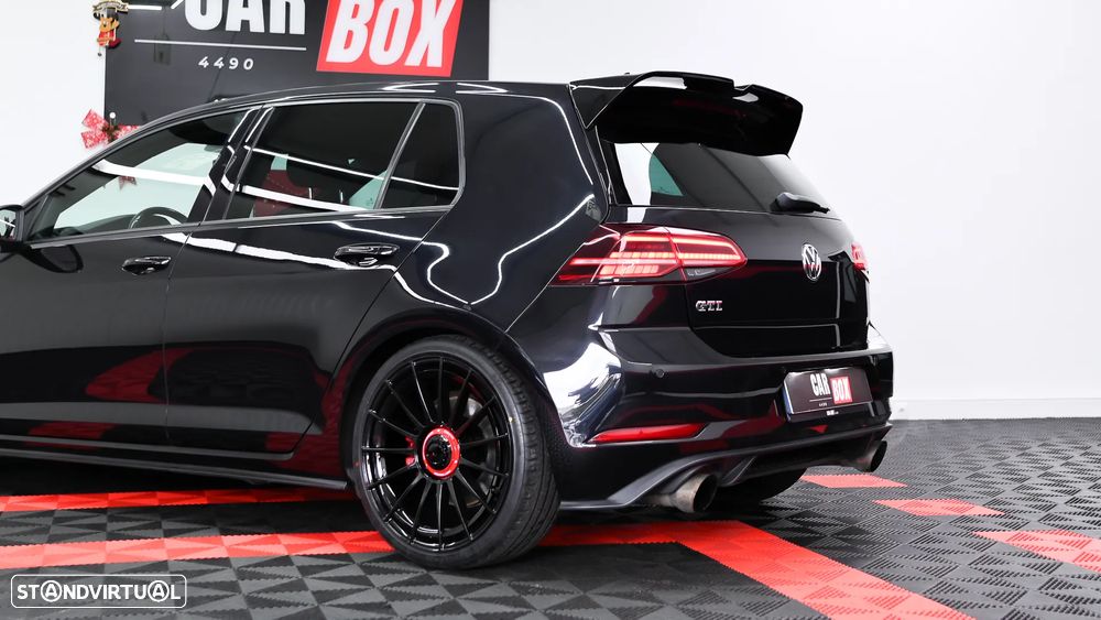 VW Golf GTI 2.0 TSI OPF DSG Performance - 23
