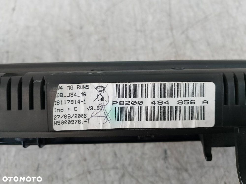 LICZNIK RENAULT SCENIC II P8200494956A 1.9 DCI - 7