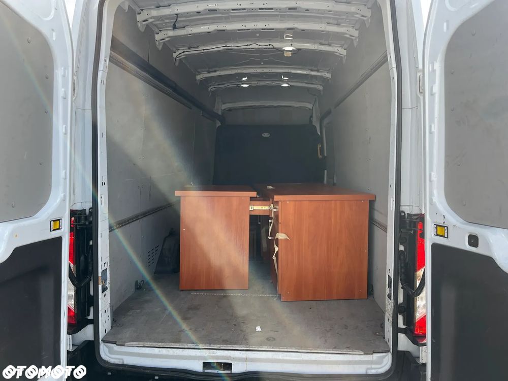 Ford Transit - 16