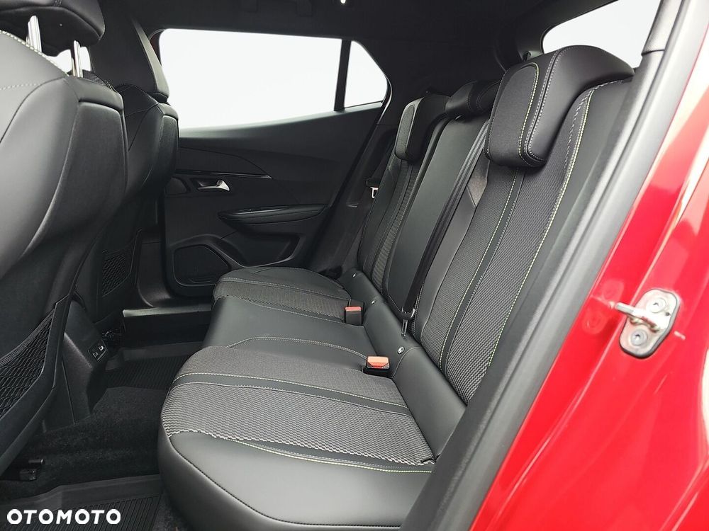 Peugeot 2008 1.2 PureTech GT S&S EAT8 - 30