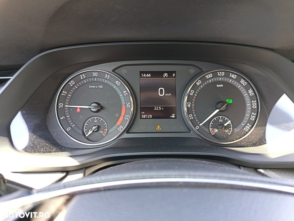 Skoda Octavia 2.0 TDI DSG Ambition - 12