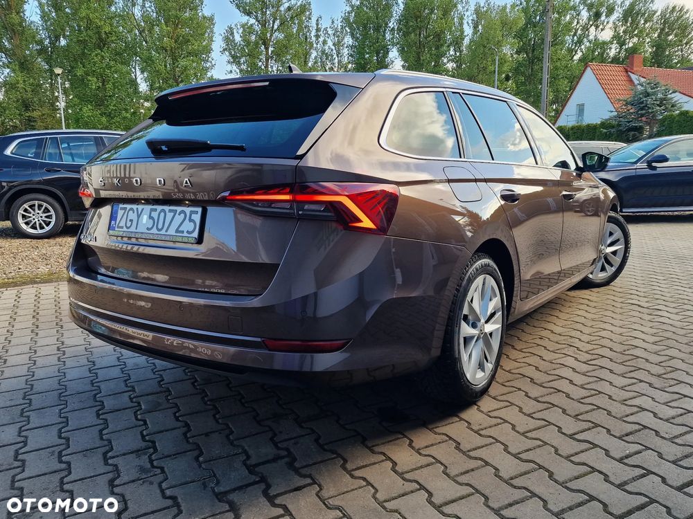 Skoda Octavia 2.0 TDI Exclusive - 4