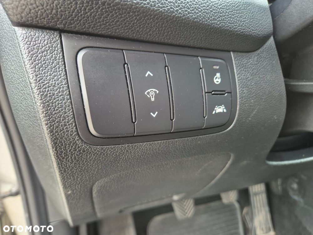 Kia Ceed - 19