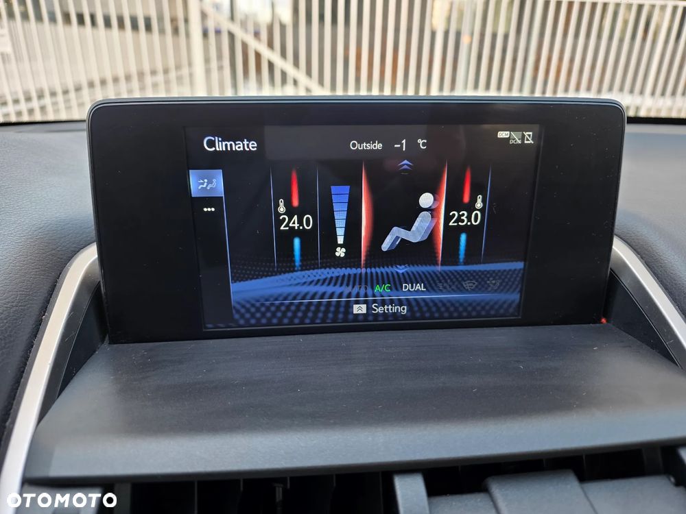 Lexus NX 300 Executive Line - 18