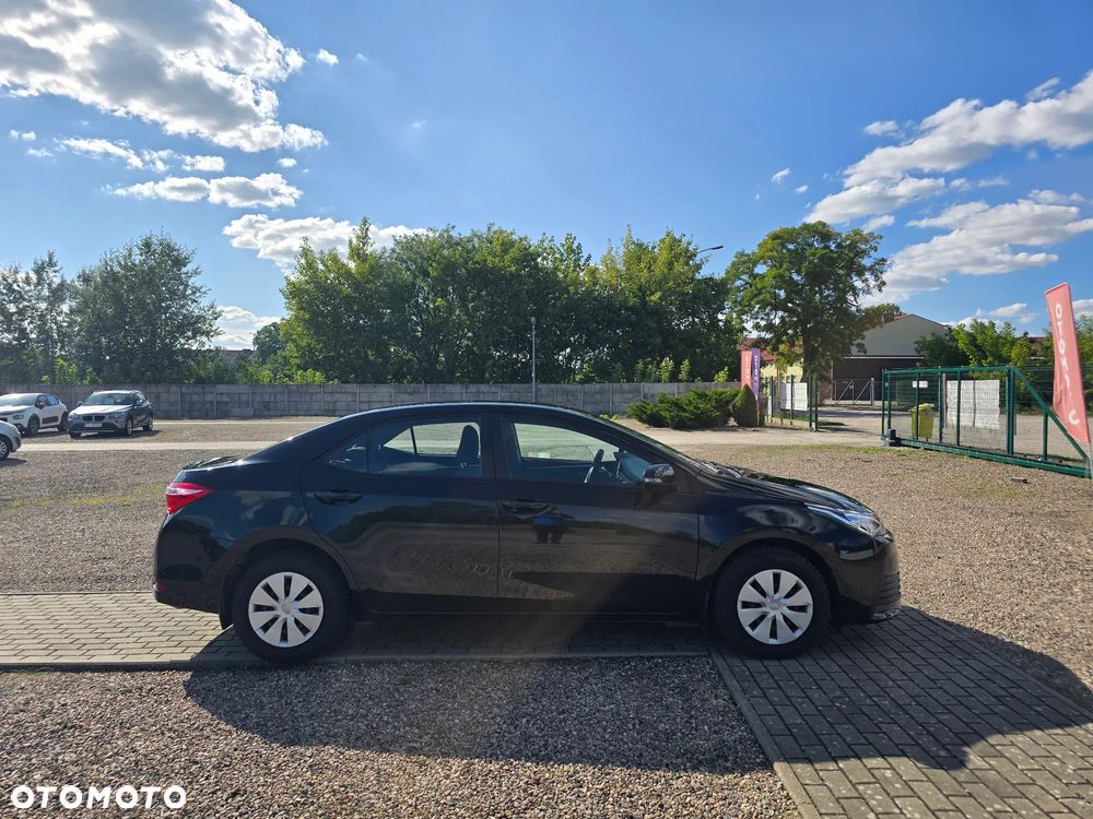 Toyota Corolla 1.6 Active - 5