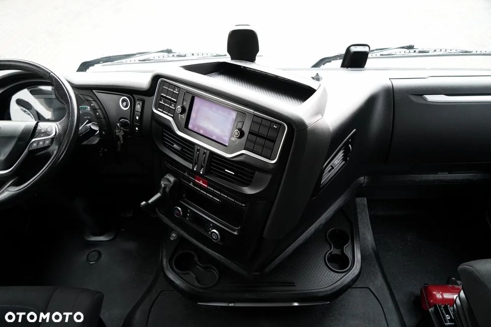 Iveco S-WAY / 510 / RETARDER / KLIMA POSTOJOWA - 30