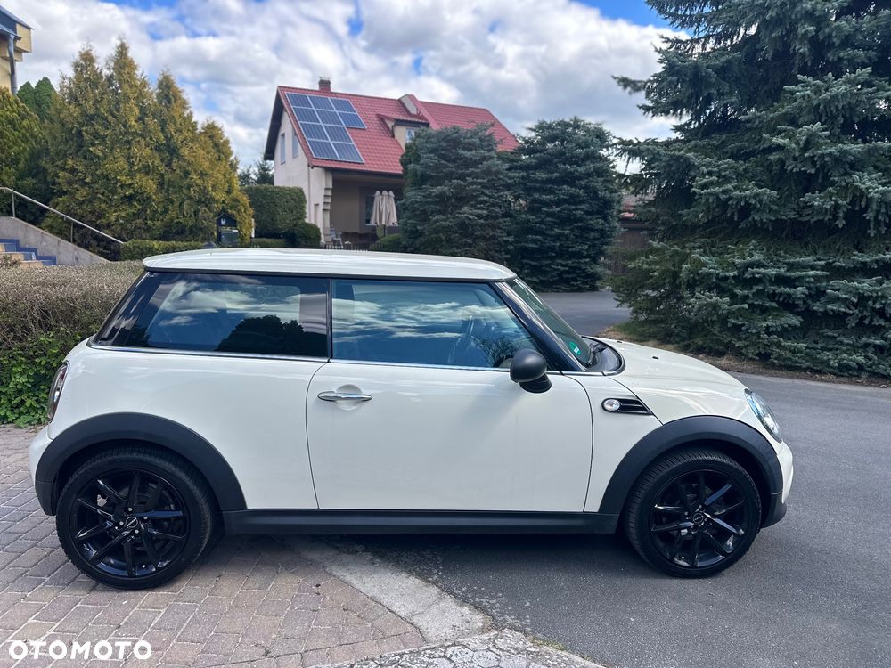 MINI ONE - 3