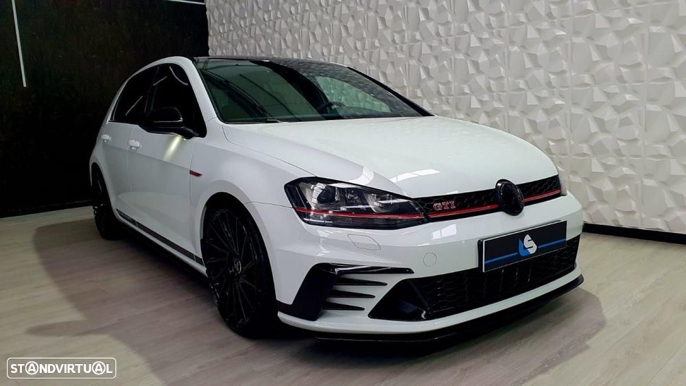 VW Golf GTI Clubsport DSG - 2