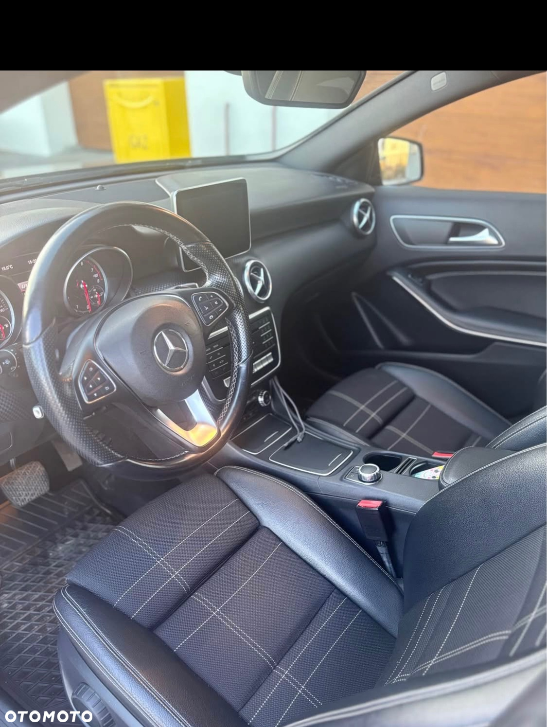 Mercedes-Benz Klasa A 180 7G-DCT - 6