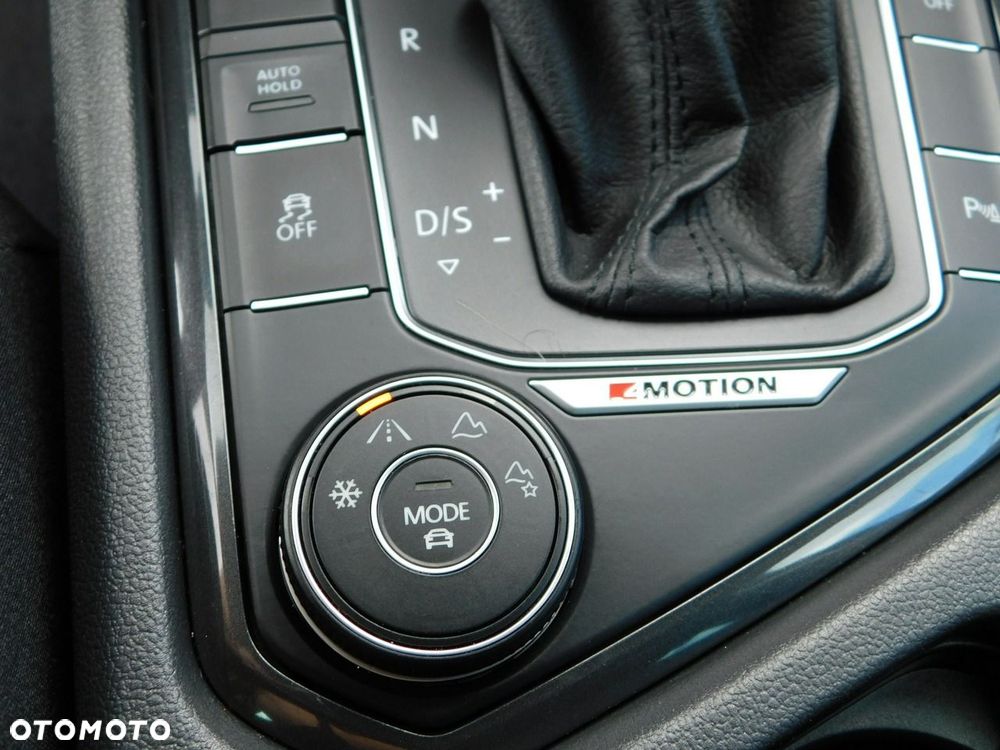 Volkswagen Tiguan 2.0 TDI SCR 4MotION DSG Elegance - 9