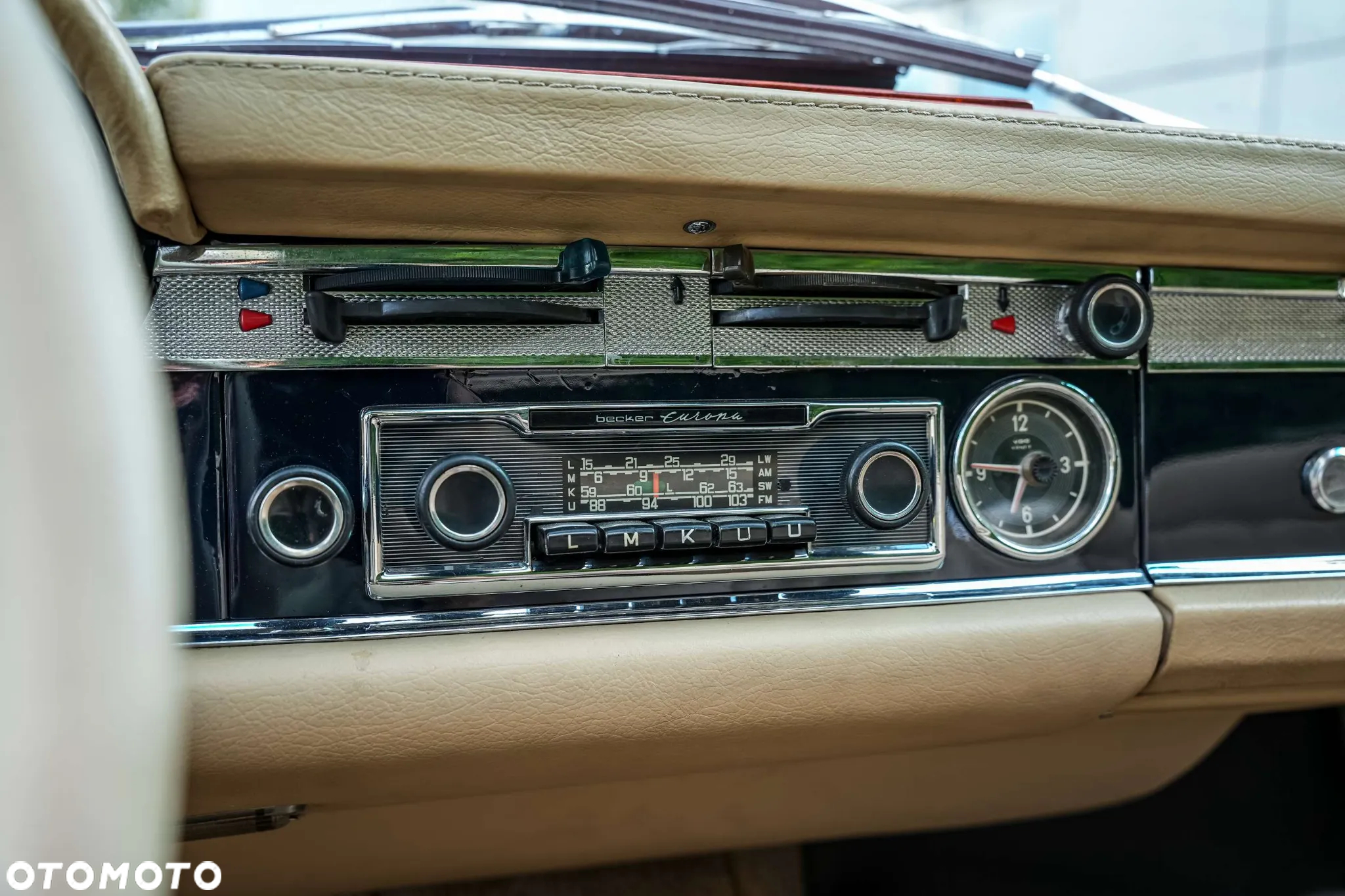 Mercedes-Benz SL - 26